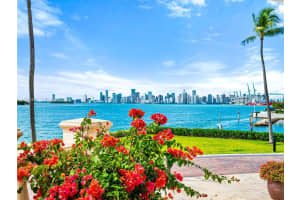 2416 Fisher Island Dr 5106 Miami Beach, FL 33109 - MLS#A11981263