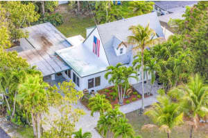 1960 Ne 182nd St North Miami Beach, FL 33162 - MLS#A11981267