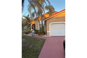 18175 Nw 61st Ave 0, Hialeah