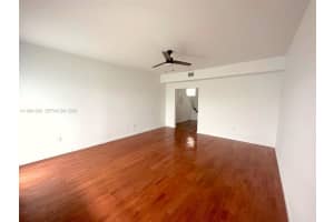 1525 Pennsylvania Ave APT 10, Miami Beach, FL 33139, - MLS#A11981293