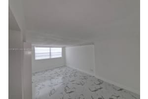 16410 Miami Dr 304 North Miami Beach, FL 33162 - MLS#A11981312