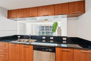 1800 N Bayshore Dr APT 2811, Miami, FL 33132, - MLS#A11981322