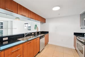 1800 N Bayshore Dr APT 2811, Miami, FL 33132, - MLS#A11981322