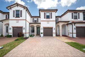3438 W 104th Ter, Hialeah
