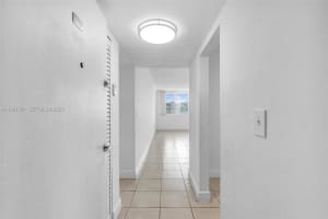 9001 Sw 77th Ave C805 Miami, FL 33156 - MLS#A11981331