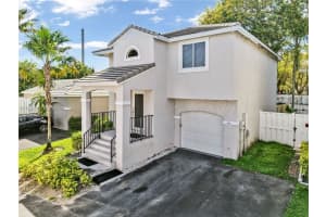 9913 Nw 2nd St Plantation, FL 33324 - MLS#A11981341