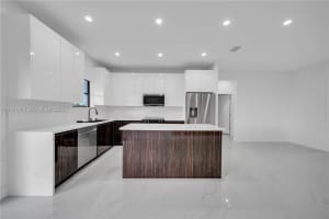 704 Holmes Ave , Lehigh Acres, FL 33974 - MLS#A11981343