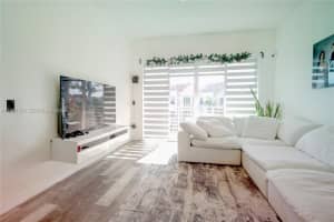 2721 Ocean Club Blvd 303, Hollywood