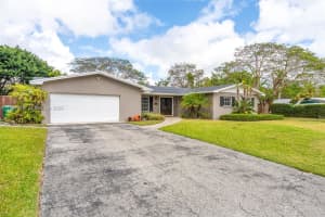 10721 SW 124th St, Miami, FL 33176, - MLS#A11981378