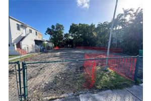 MLS# A11981392, Miami, Florida 33145