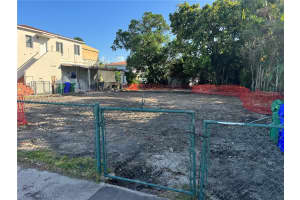 MLS# A11981392, Miami, Florida 33145