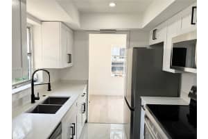 890 Sw 28th St 2 Fort Lauderdale, FL 33315 - MLS#A11981394