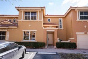8520 Nw 139th Ter 1607, Miami Lakes