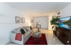 701 Three Islands Blvd 103 Hallandale Beach, FL 33009 - MLS#A11981400