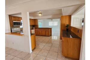 2885 Cambridge Rd Lake Worth, FL 33462 - MLS#A11981412