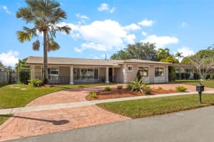 MLS# A11981416, Pembroke Pines, Florida 33026