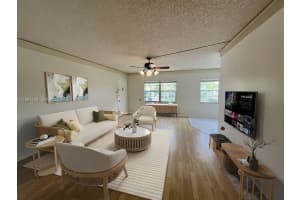 850 SW 133rd Terrace APT 201B, Pembroke Pines, FL 33027, - MLS#A11981430