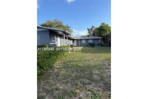 2031 Ne 170th St 2 North Miami Beach, FL 33162 - MLS#A11981441