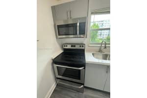 866 NW 70th St d, Miami, FL 33150, - MLS#A11981444