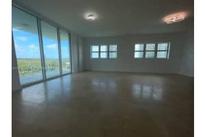 14951 Royal Oaks Ln 709 North Miami, FL 33181 - MLS#A11981457