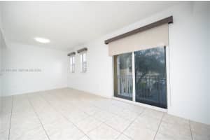 10885 Nw 89th Ter 211 Doral, FL 33178 - MLS#A11981462