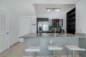 950 Brickell Bay Dr 1403 Miami, FL 33131 - MLS#A11981467