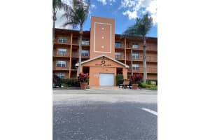 571 SW 142nd Ave APT 311O, Pembroke Pines, FL 33027, - MLS#A11981477