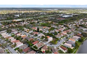 334 Sw 194th Ave Pembroke Pines, FL 33029 - MLS#A11981480