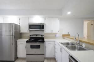 2761 Village Blvd APT 304, West Palm Beach, FL 33409, - MLS#A11981508