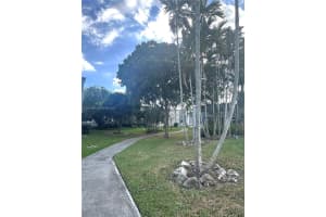 8794 Sw 12th St 105 Miami, FL 33174 - MLS#A11981509