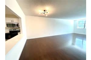 19390 Collins Ave 316 Sunny Isles Beach, FL 33160 - MLS#A11981523