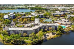 1100 Colony Point Cir 201 Pembroke Pines, FL 33026 - MLS#A11981525