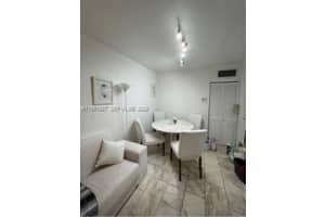 1526 Pennsylvania Ave Apt 15, Miami Beach, FL 33139, - MLS#A11981527