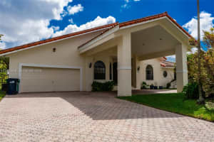 4655 Sw 89th Ave Miami, FL 33165 - MLS#A11981529