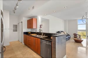 3232 Sw 22nd Ter Ph 2002 Miami, FL 33145 - MLS#A11981531