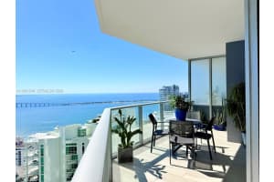 1300 Brickell Bay Dr 3406, Miami