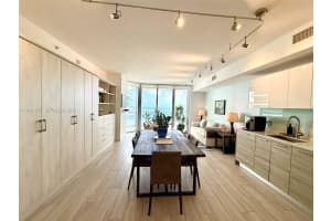 1300 Brickell Bay Dr 3406 Miami, FL 33131 - MLS#A11981546