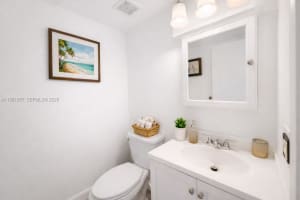 9430 Sw 170th St 303 Palmetto Bay, FL 33157 - MLS#A11981557