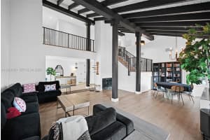 9300 E Calusa Club Dr Miami, FL 33186 - MLS#A11981560