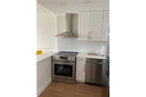 8465 Sunrise Lakes Blvd 205 Sunrise, FL 33322 - MLS#A11981565