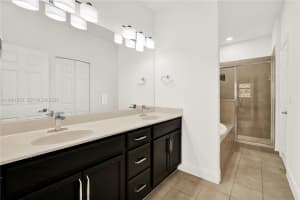 9243 Sw 227th Ter 9243 Cutler Bay, FL 33190 - MLS#A11981579