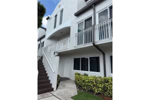 8665 Nw 6th Ln 1-103 Miami, FL 33126 - MLS#A11981604