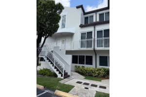 8665 Nw 6th Ln 1-103 Miami, FL 33126 - MLS#A11981604