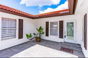 14721 Sw 170th Ter Miami, FL 33187 - MLS#A11981622