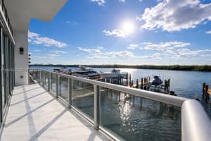 2890 N Ocean Dr Hollywood, FL 33019 - MLS#A11981624