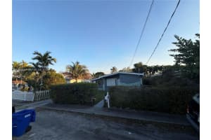 354 Ne 173rd St North Miami Beach, FL 33162 - MLS#A11981630