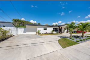 9361 Sw 16th St Miami, FL 33165 - MLS#A11981637