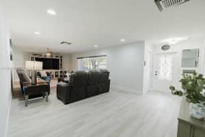 1710 Nw 106th Ter Pembroke Pines, FL 33026 - MLS#A11981650