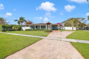 6140 Nw 19th Ct Margate, FL 33063 - MLS#A11981726