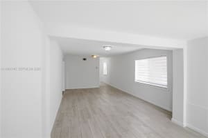 1431 30th St , Miami, FL 33142 - MLS#A11981746